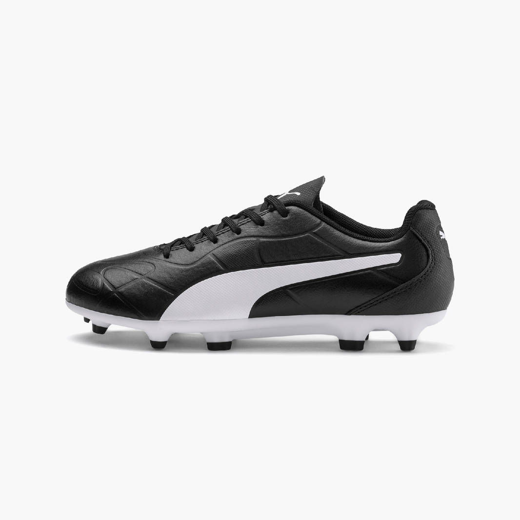 PUMA Monarch FG Jnr Football Boots1